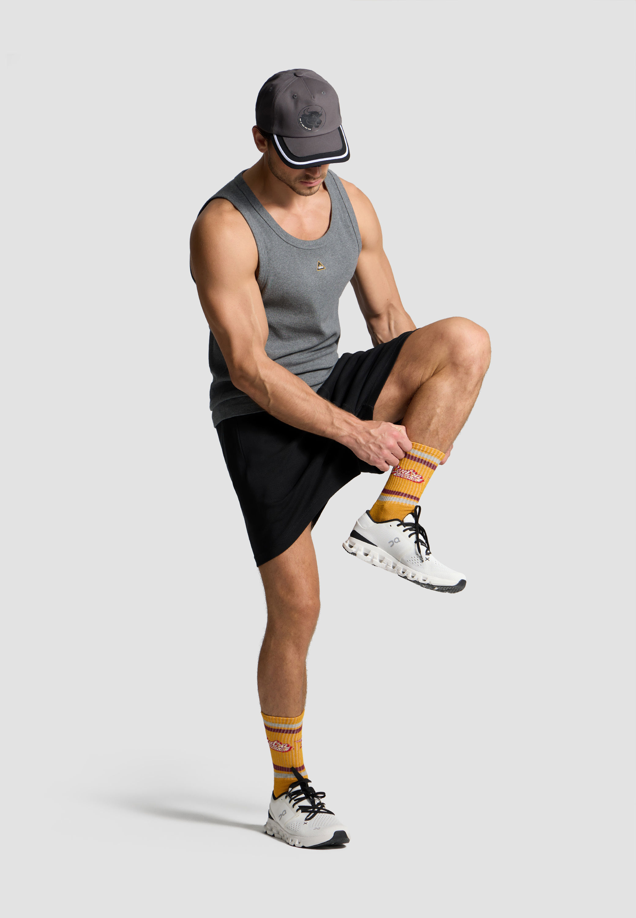 BE CONTRA Box Socks – Yellow