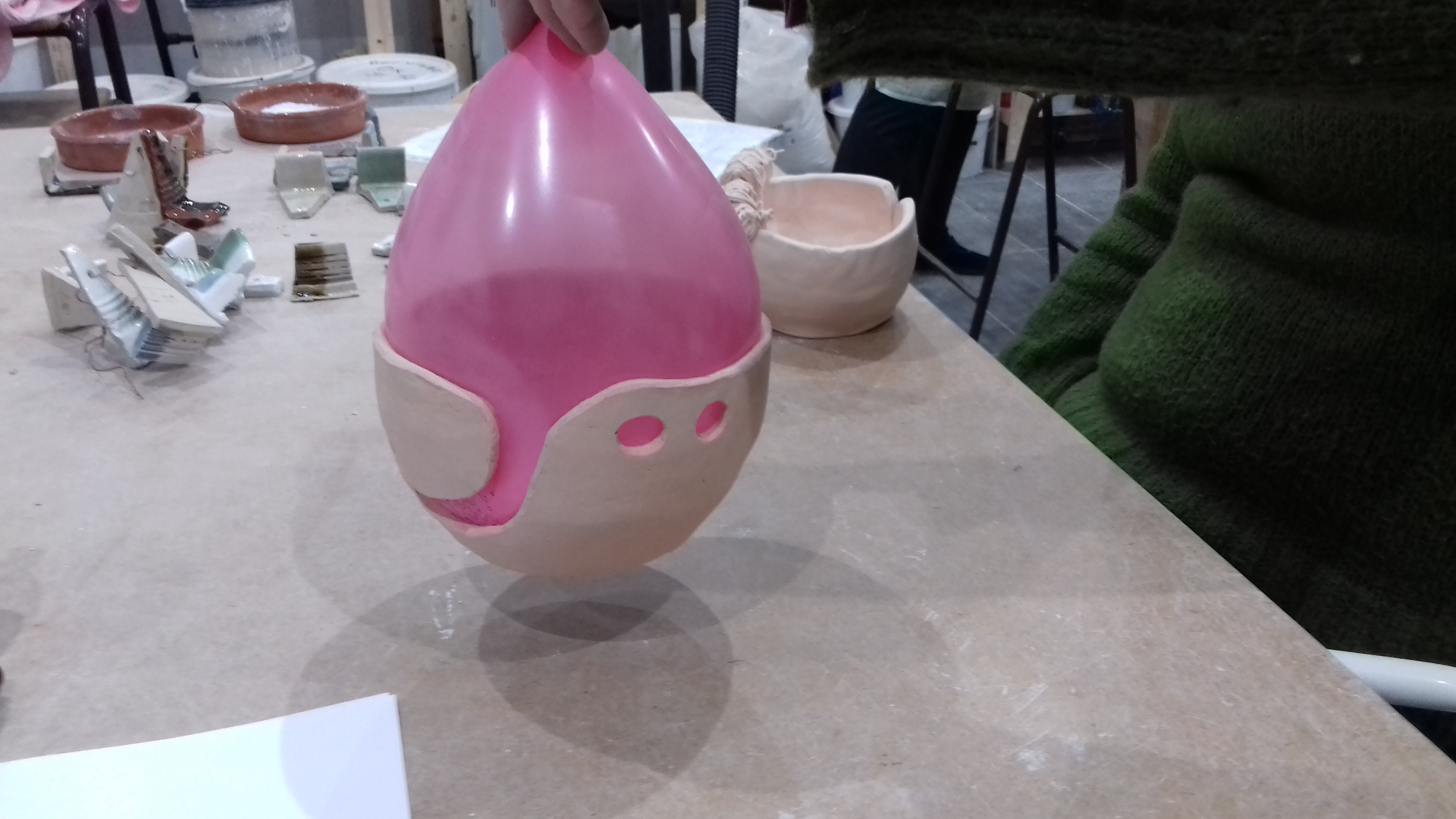 Holding Pot