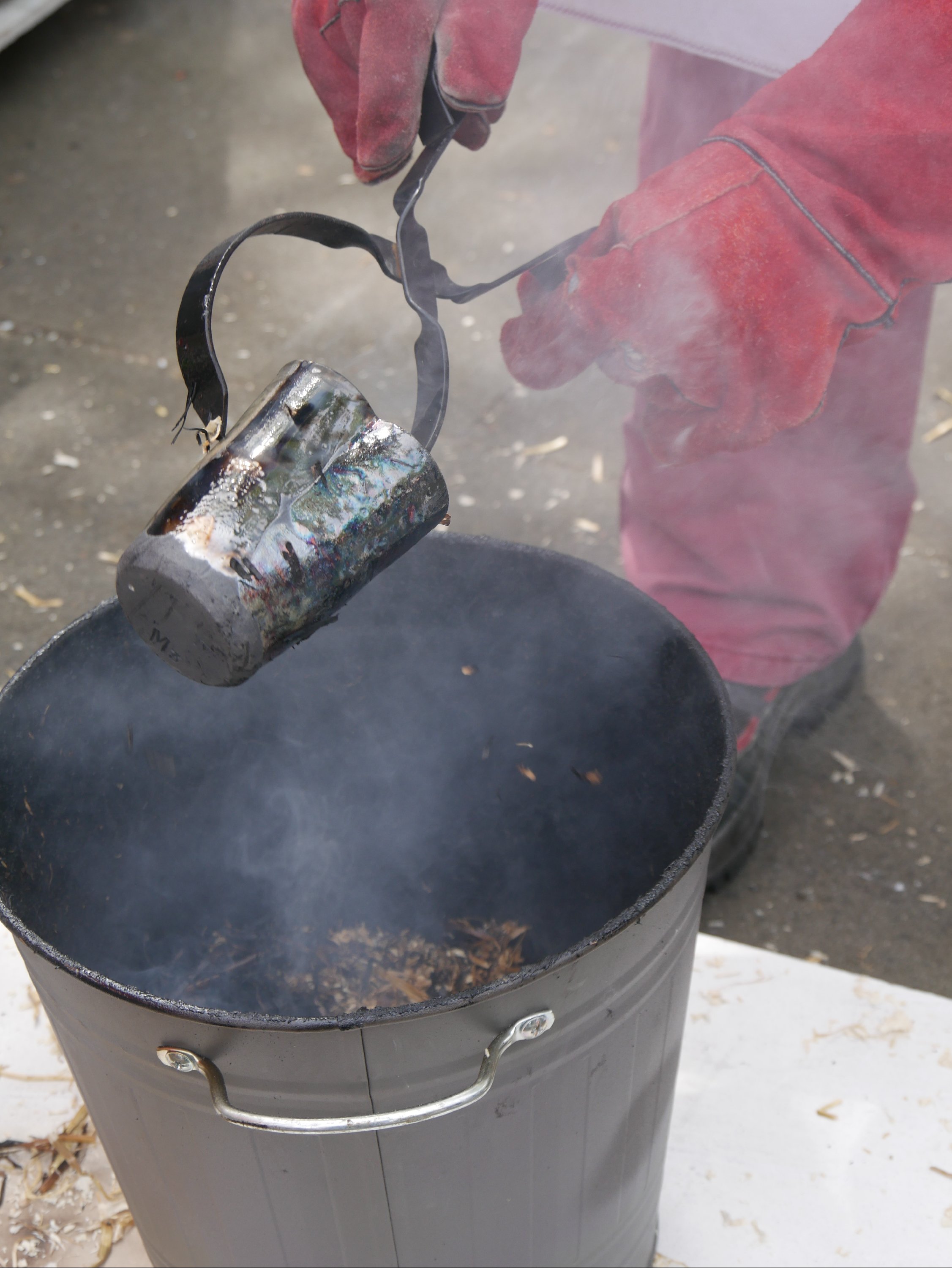 Raku firing