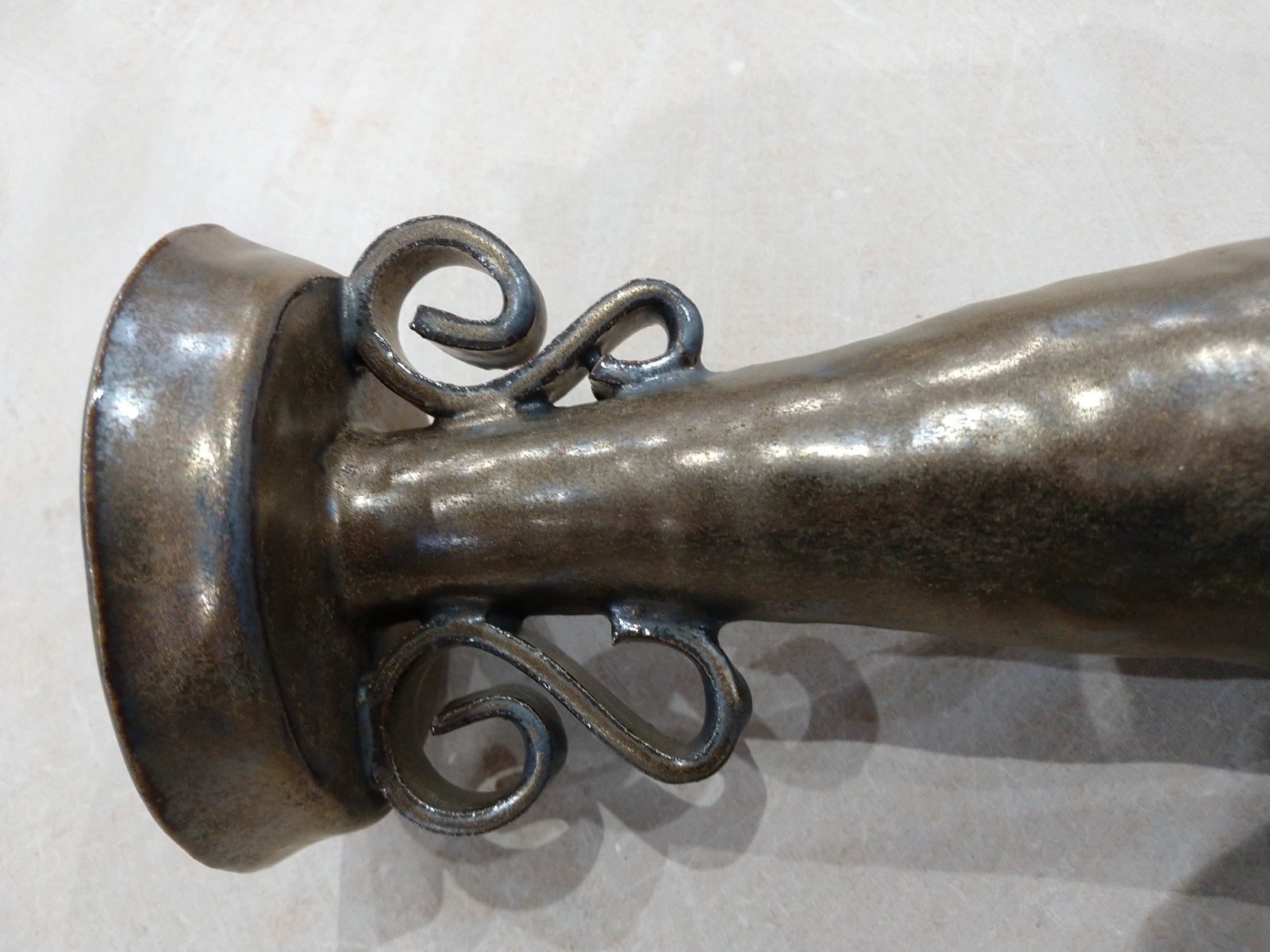 Nice bronze brush on glaze