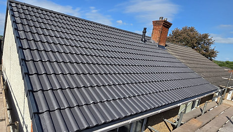 GREY PITCHED ROOF IN KINGSWOOD_edited.jp