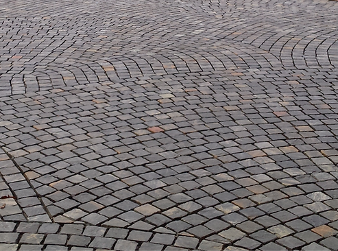 Cobblestone driveway longwell green,sally on the barn