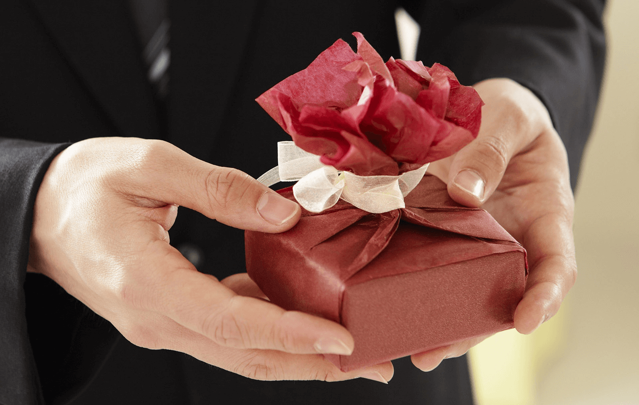 Jewellery Gift Ideas for Anniversaries