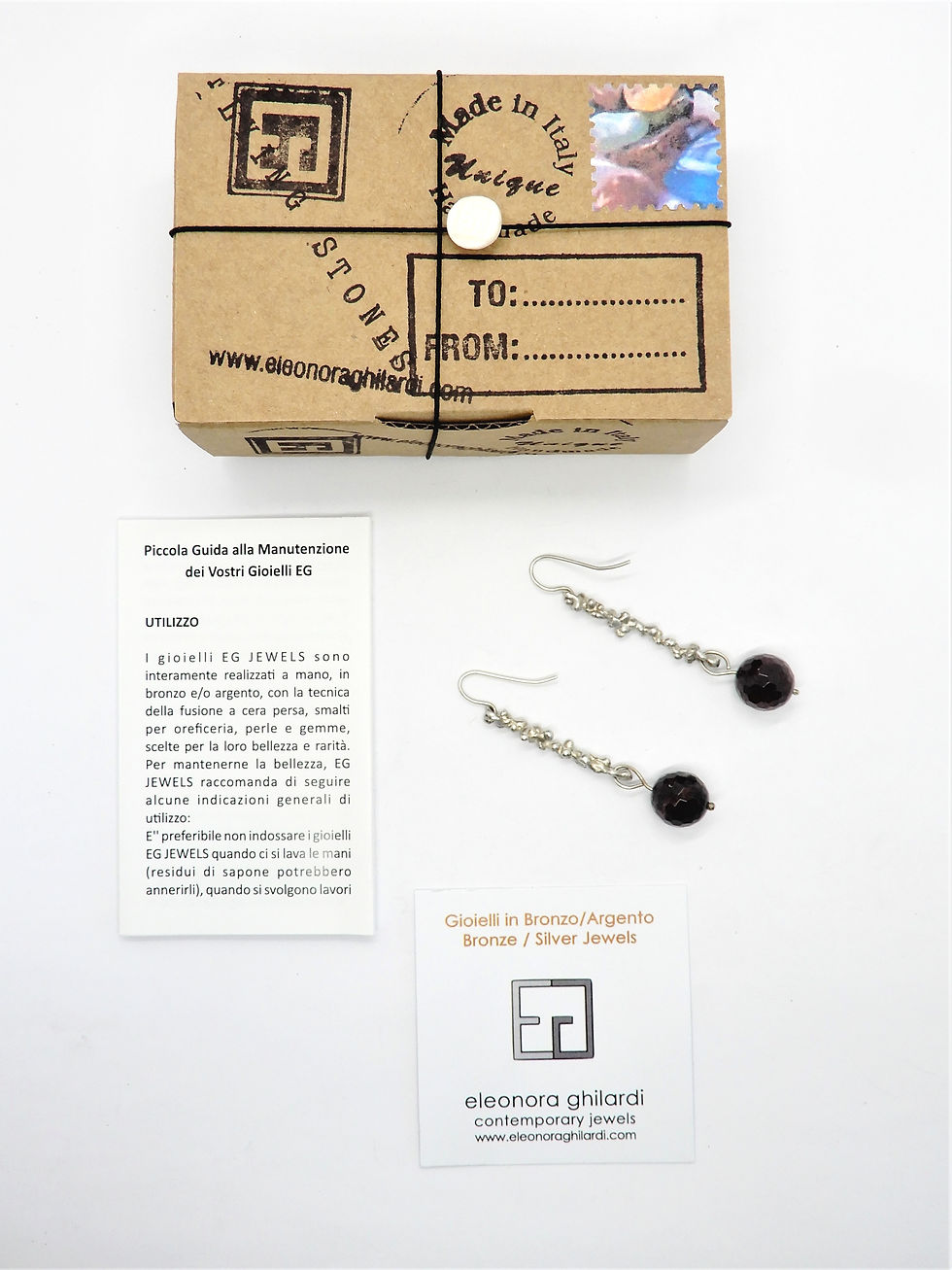 Thumbnail: FLYING STONES - silver earrings, garnet