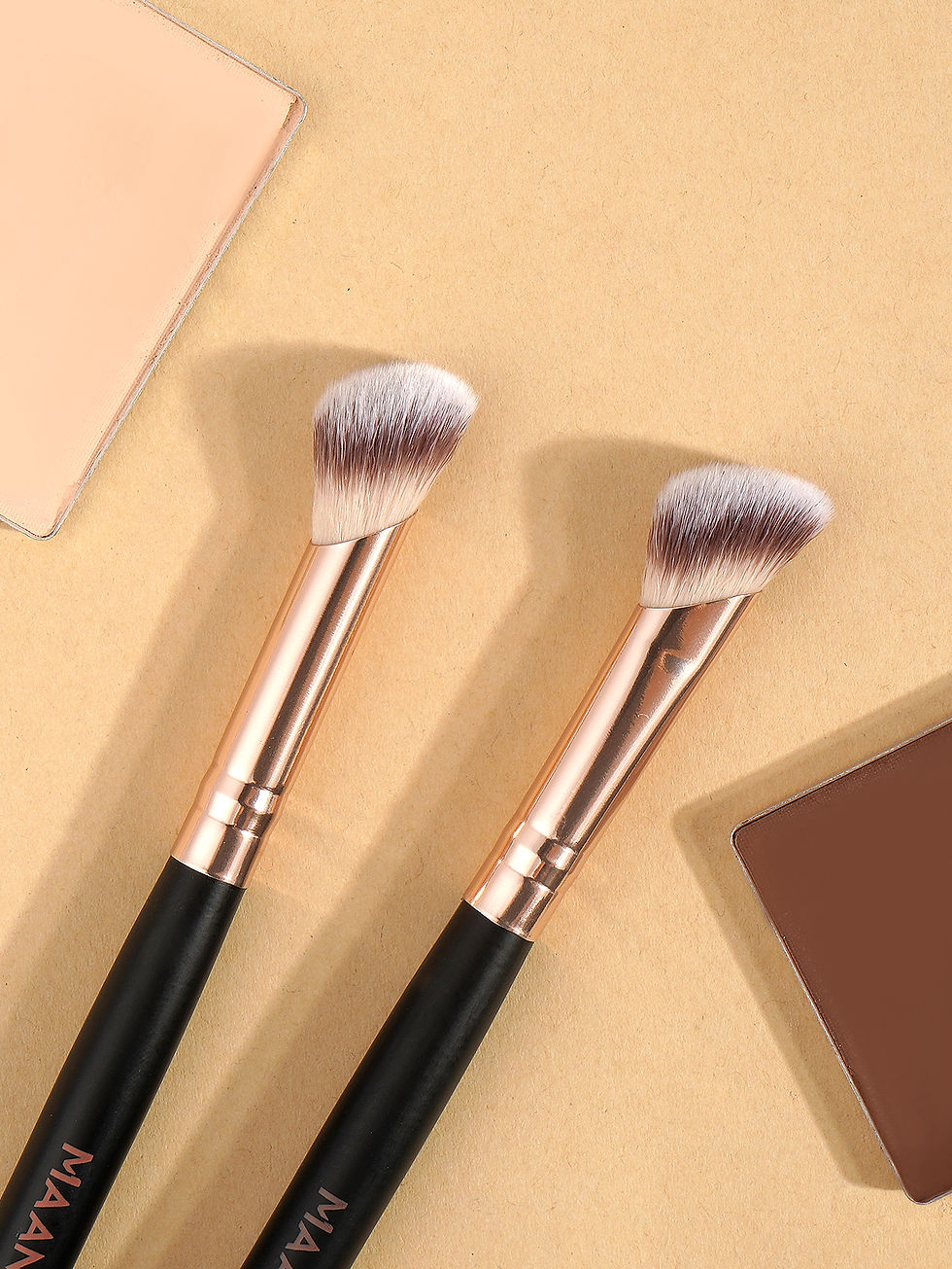 Thumbnail: MAANGE 4pcs Basic Makeup Brushes Set With Box Dual-ended Foundations Powder Blus