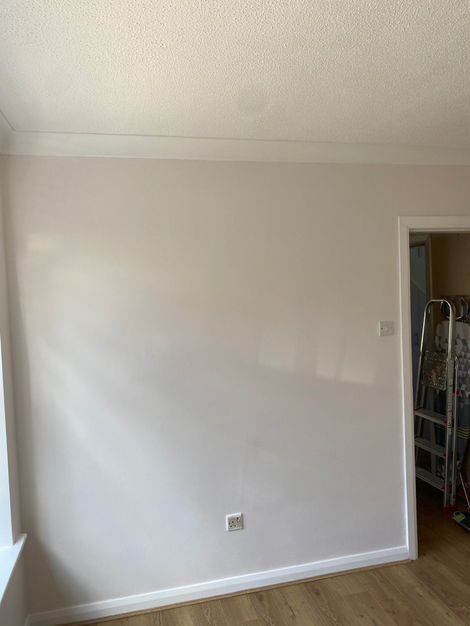 Dining room:
We stripped the old paper off, prepped the walls and woodwork,
Then lined all the walls with 1400 grade lining paper, painted the ceiling and woodwork in brilliant white.
The walls where painted in valspar trade the customer picked a colour called coconut juice.
Bedroom:
We lined the ceiling with 1400 grade lining paper.
And then prepared all the woodwork which we painted in brilliant white same for the ceiling,
The customer supplied the wallpaper, which was an Italian vinyl a silver Sequins effect giving texture and effects.
Woodwork was a multi surface paint by good home in a Matt finish same for ceilings