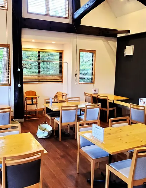 店内写真１.webp