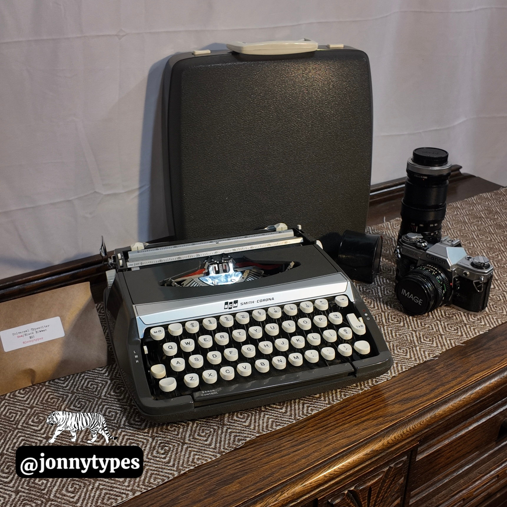 Smith-Corona Corsair Deluxe