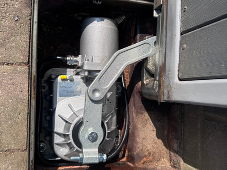 Roger Technology Motor Replacement with gate service in Frampton upon Severn, Gloucestershire.