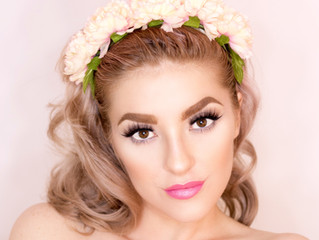 In Love with Bridal Flower Crowns? Here’s How to Save Money and Still Get a Gorgeous One