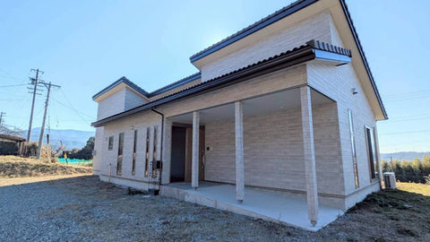 #57 / 里山の景観が広がるこの地で