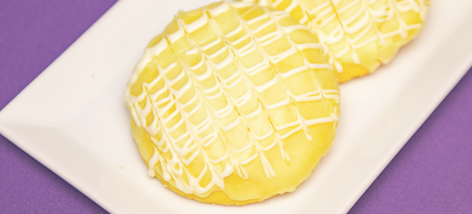 Oreo-Stuffed Lemon Cookies