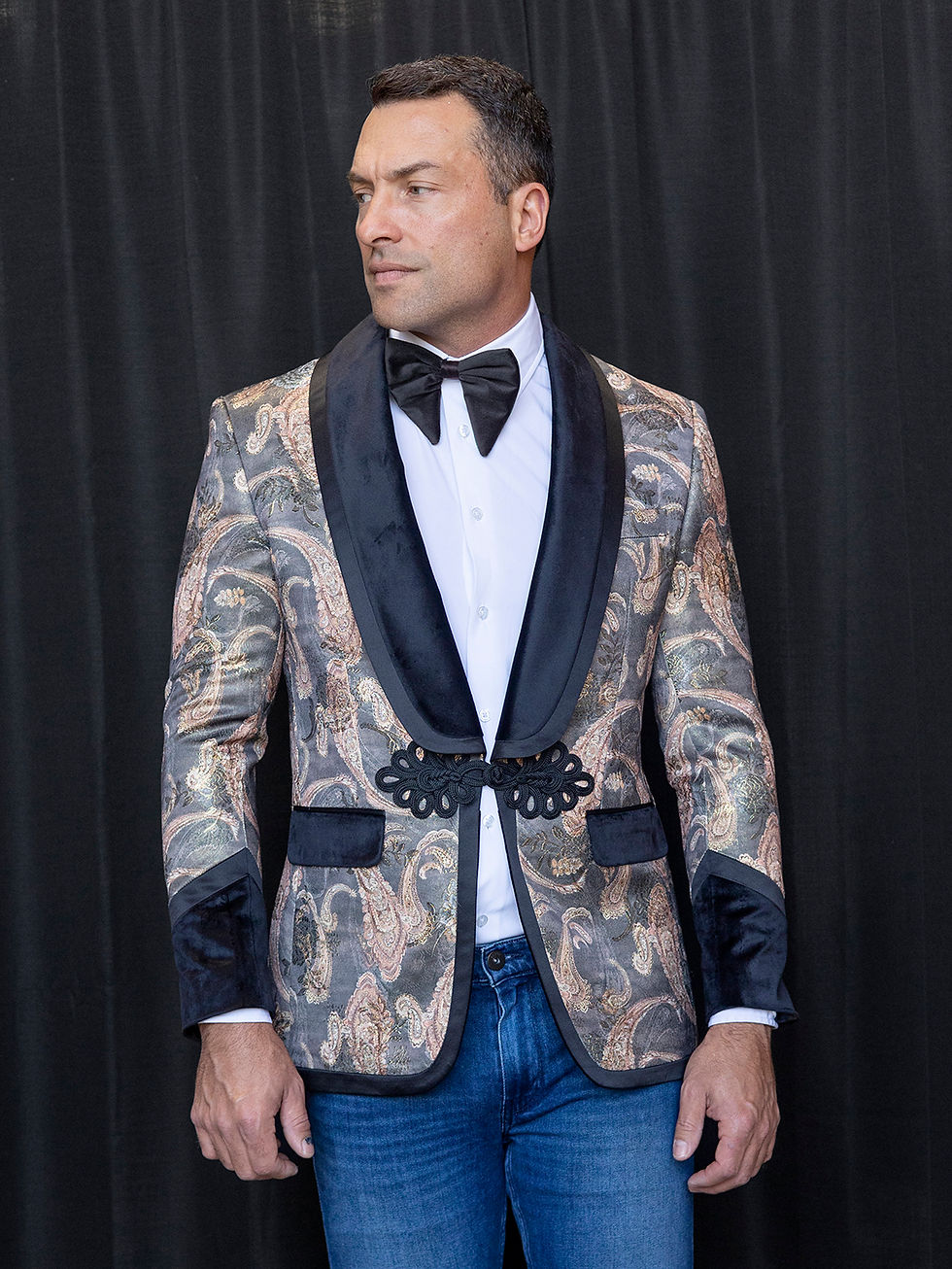 Thumbnail: MZS-566 - MANZINI Men's Tailored -Fit Fancy Velvet Paisley Tuxedo Dinner Jacket