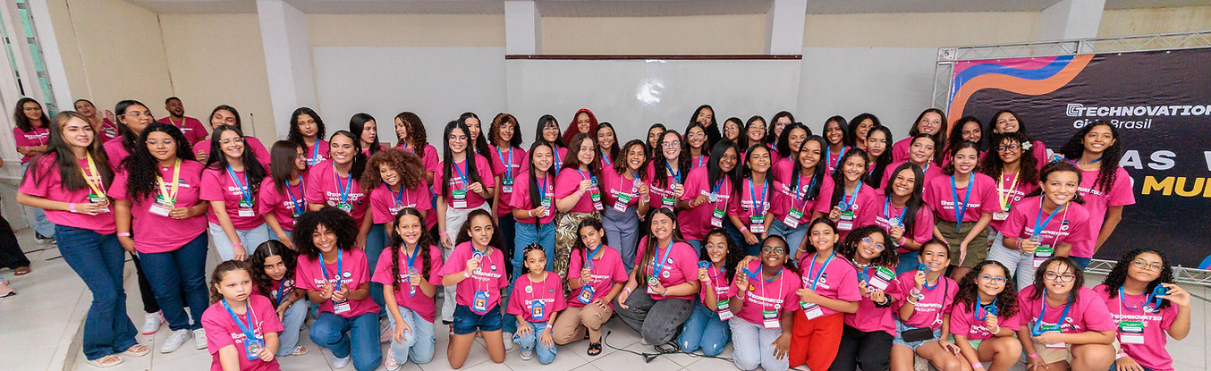 techgirls1195.jpg