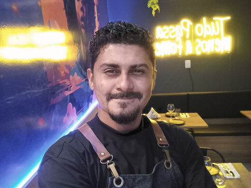 Sucesso em Portel - a trajetória de Alexandre Silva, o Chef que transformou desafios em gastronomia de excelência