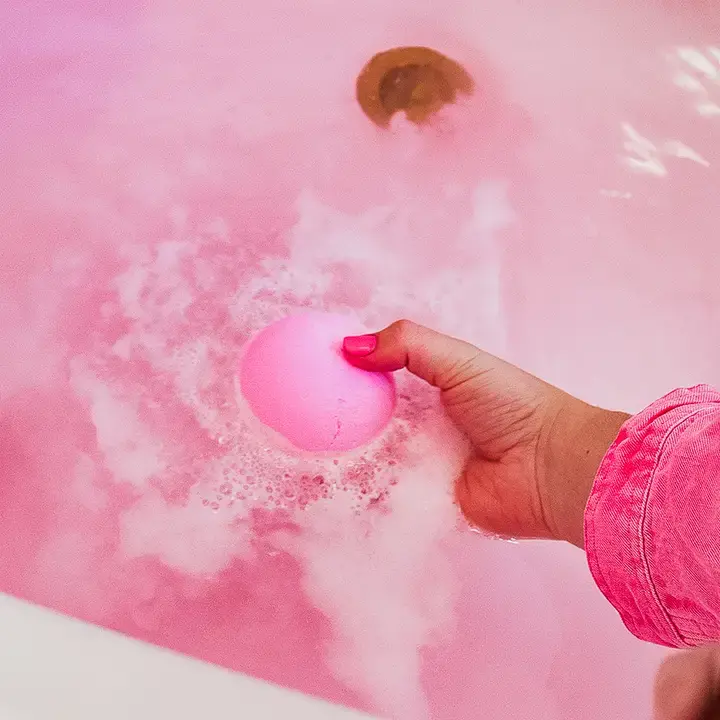 Thumbnail: Love Bug Bath Balm