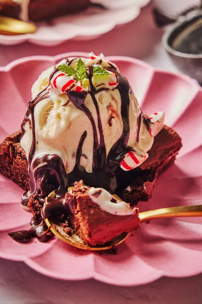 Thumbnail: Coop's Peppermint Hot Fudge