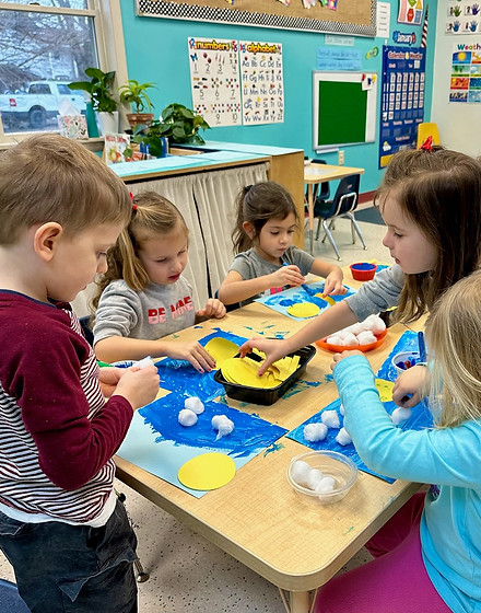 Children at an art center