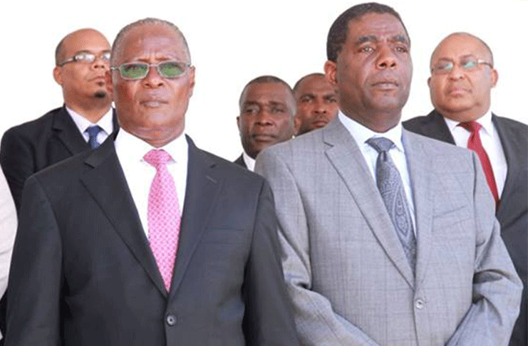 Le President Provisoire et le Premier Ministre