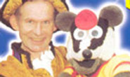 2001 Princes Hall Aldershot.jpg