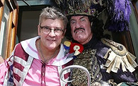 teaming up with Joe Pasquale.jpg