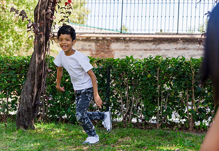 happy-boy-having-fun-running-with-his-mother-outdo-2026-01-07-23-21-57-utc.jpg