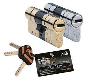 Sold Secure Diamond cylinder