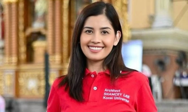 Shamcey Supsup - Instagram