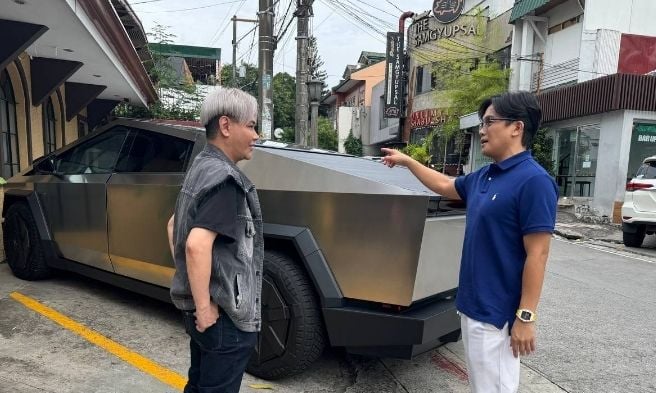 RS at SV Cybertruck - BULGAR