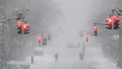 Umabot na sa kabuuang 18 ang nasawi dahil sa matinding lamig sa New York City.