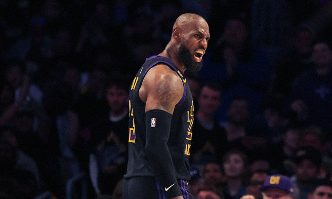 Lebron James - Los Angeles Lakers