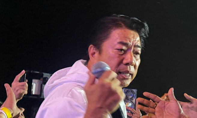 Willie Revillame - FB