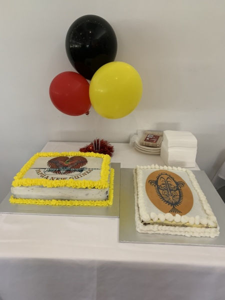 PNGAA-Christmas-cakes-made-by-Cheryl-Matchett-nee-Marvell-3
