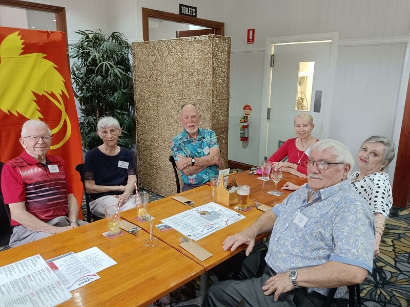 Clockwise Otto & Jocelyn Alder, Paul & Margaret Brigg, Marilynn & Dennis Hoek