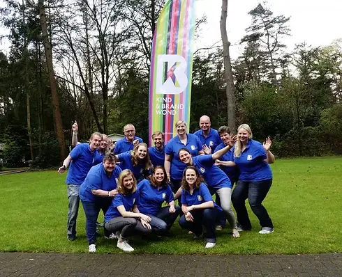 Stichting Kind en Brandwond groepsfoto.webp