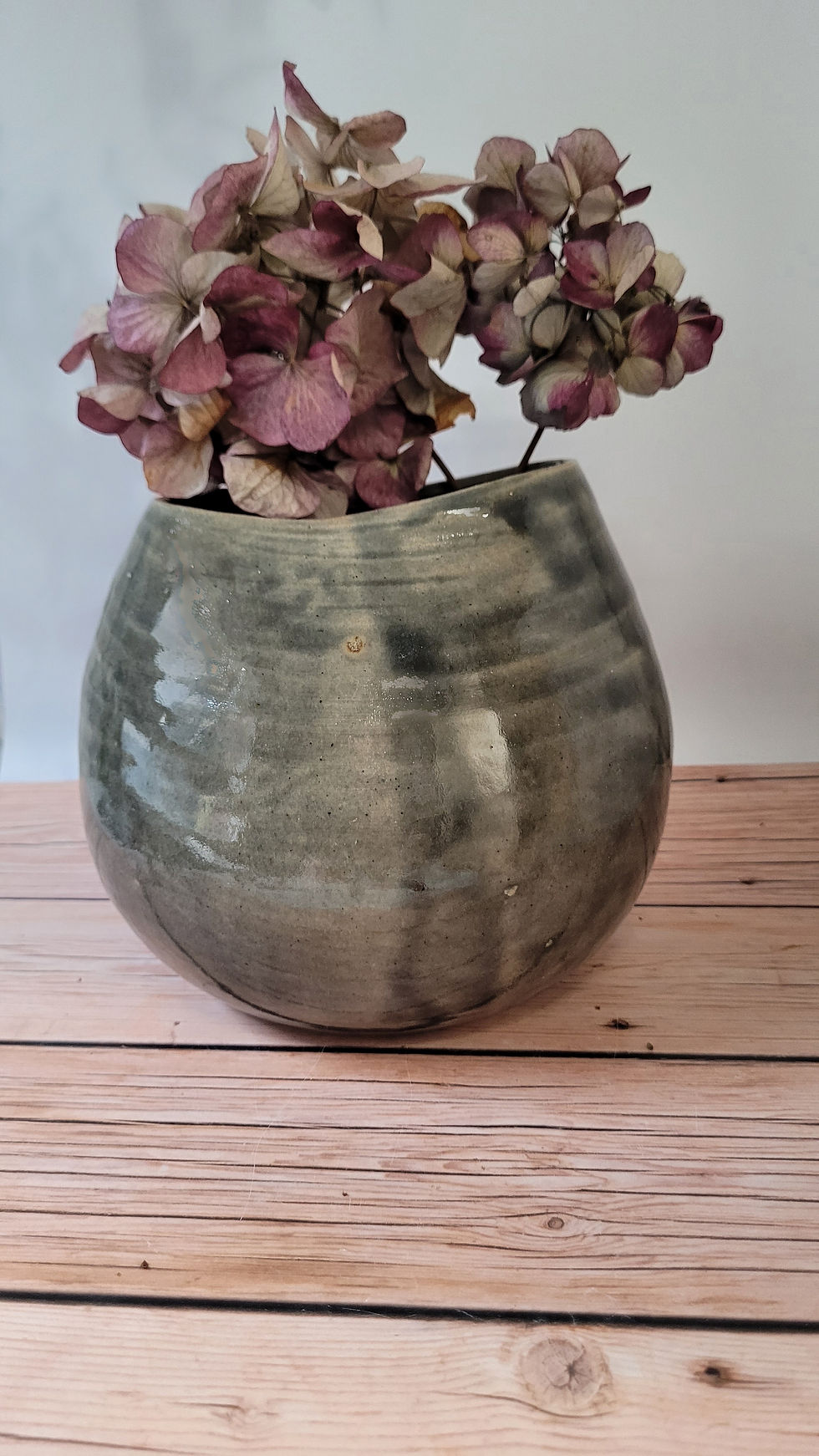Vase "Galet" – Grès gris minéral