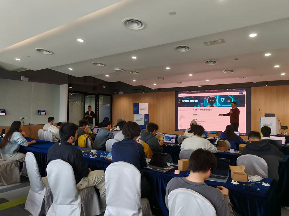 AI機器人語言與硬件融合實踐 冬令營