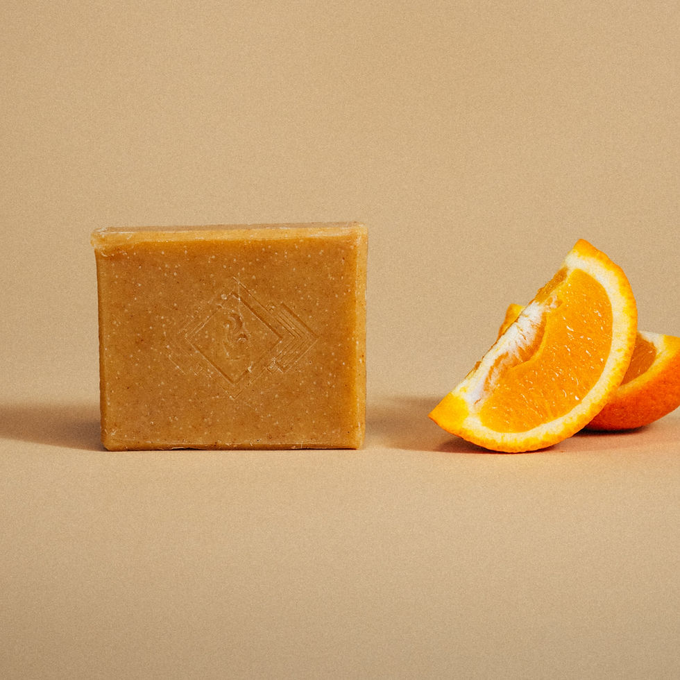 savon-artisanal-jaune-curcuma-orange-coeur-de-jane-lait-entier