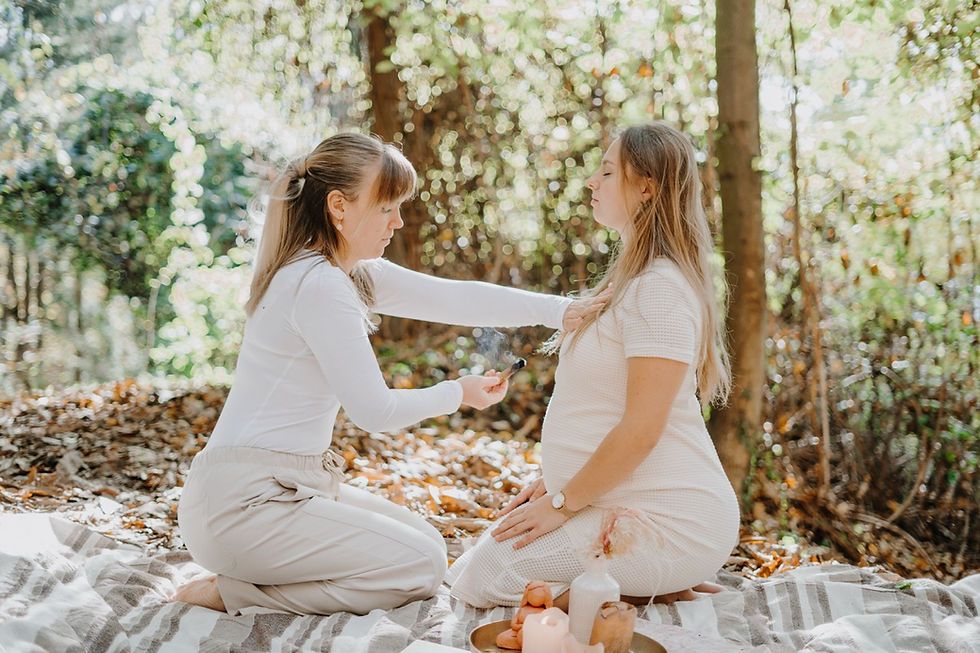 Mamies HR-171-Rituale-Massagen-für-Mütter-Südtirol-Soul-Birth-Doulas-Melanie-Marion-Passei