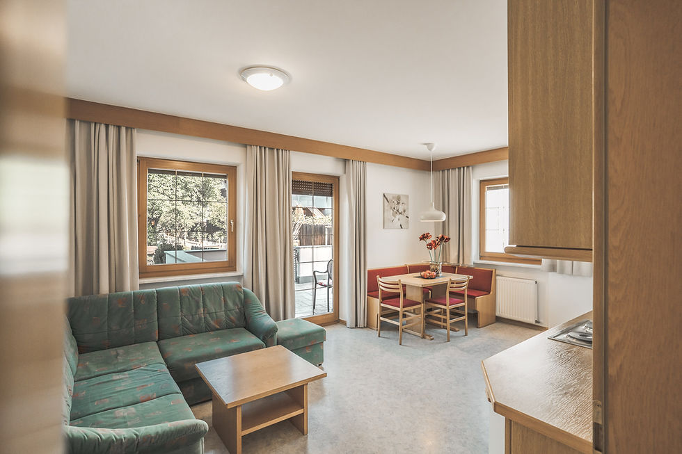 Apartments Schnatzhof in Schlanders mit Pool