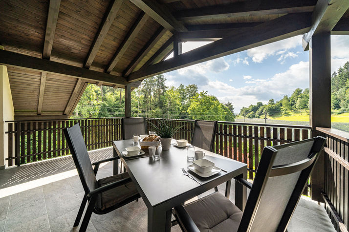Wiesgut-Wohnungen-Tiesens-Ferienhaus-Golden-22.jpg