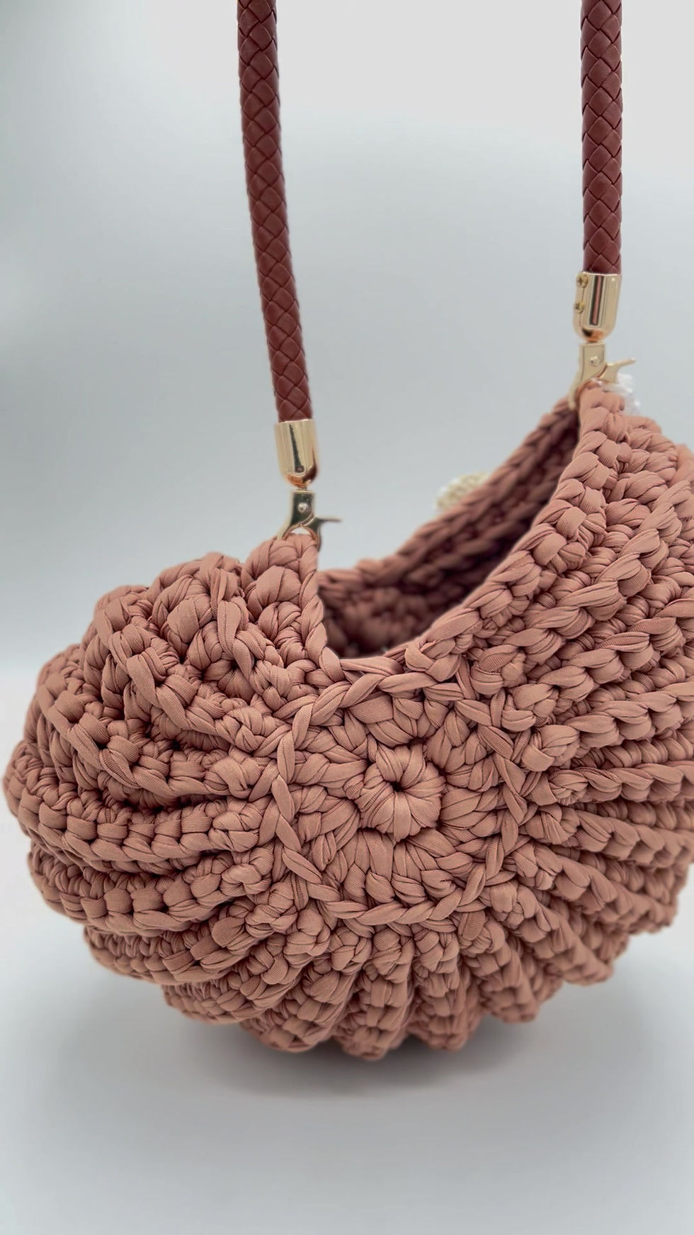 Thumbnail: Ariel Full Size