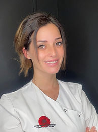 BrisArt Clínica Estética Avanzada, en Calle Enguera 37 Valencia. Productos de alta cosmética Utsukusy, SkinClinic, Skeyndor, Alqvimia... Tratamientos faciales y corporales, depilación láser Photone Dualwave Diodo y alejandrita.