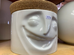 Dose mit Korkdeckel Gesicht