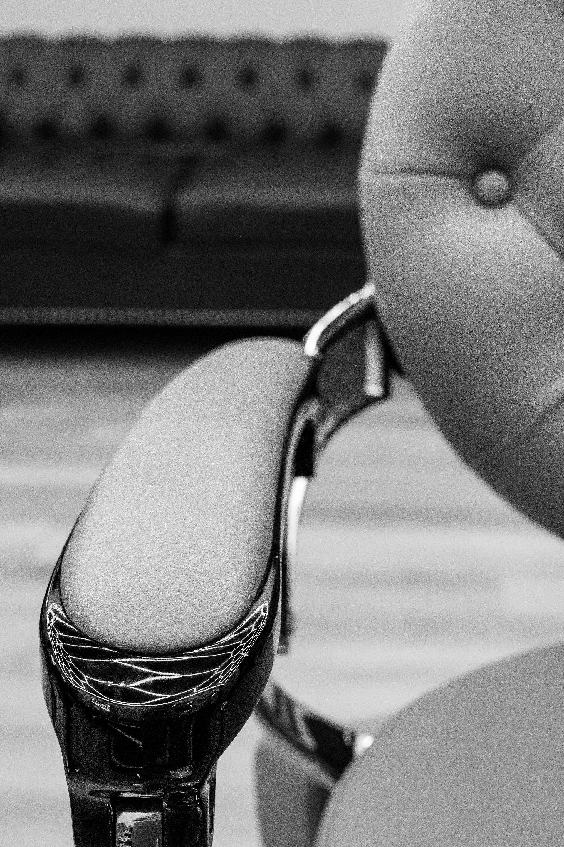 Reposapiés de silla de barbero en Gents Hair Styles Barber Shop