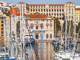 FLÂNERIE : SUR LE VIEUX-PORT 