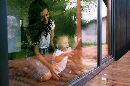 Ventanas termopanel: tu mejor aliado para un refugio eficiente, cómodo y conectado con la naturaleza