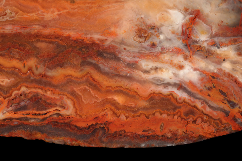 Angus layered agate 001 (2).jpeg