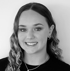Abi Hartwig Headshot2_edited.jpg