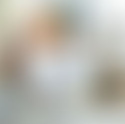 Marketing Team arbeitet am Markenaufbau